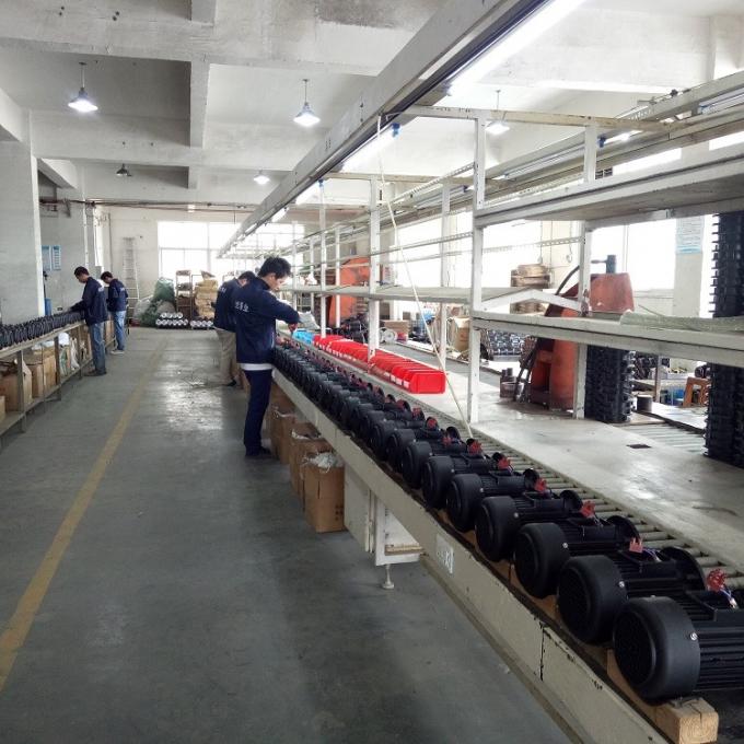 Индукционные моторы с однофазным конденсатором мощностью 0,09 кВт 0,12 л.с. в сельскохозяйственных полях 9